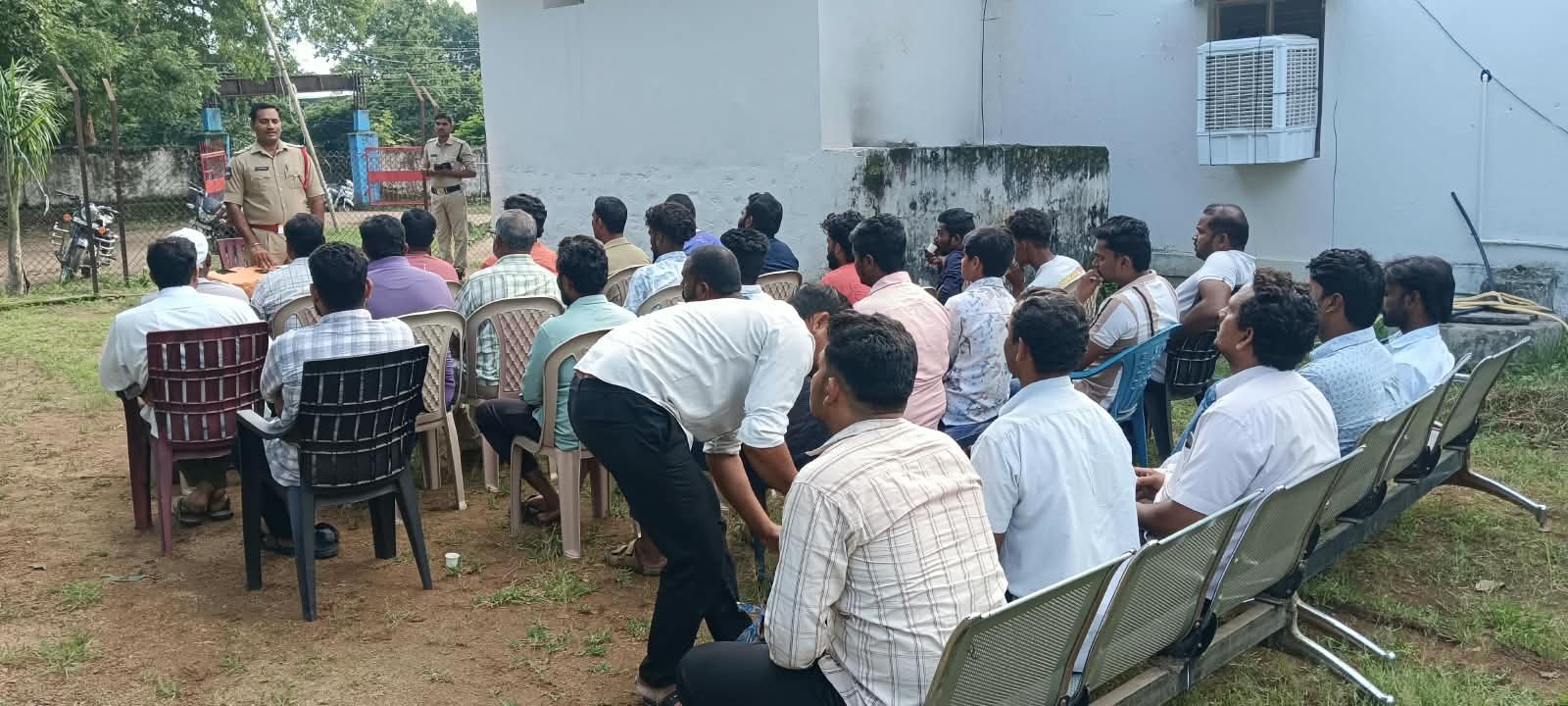 వినాయక ఉత్సవాలు ప్రశాంతంగా నిర్వహించాలి - Additional Image